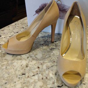 Jessica Simpson Light Beige Nude Peep Toe Pumps